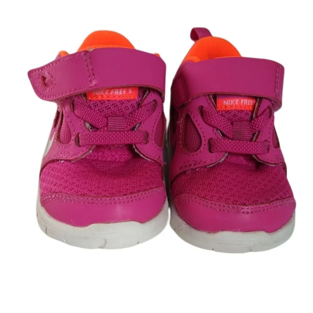 Nike girls free